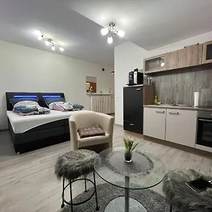  Apartment Center