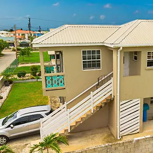 cozy-modern-upstairs-2-bed-a-c-apt-near-2-everything.comcaribbean.com/